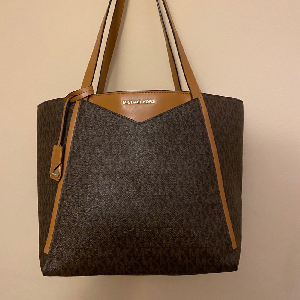 Michael Kors *NWOT*